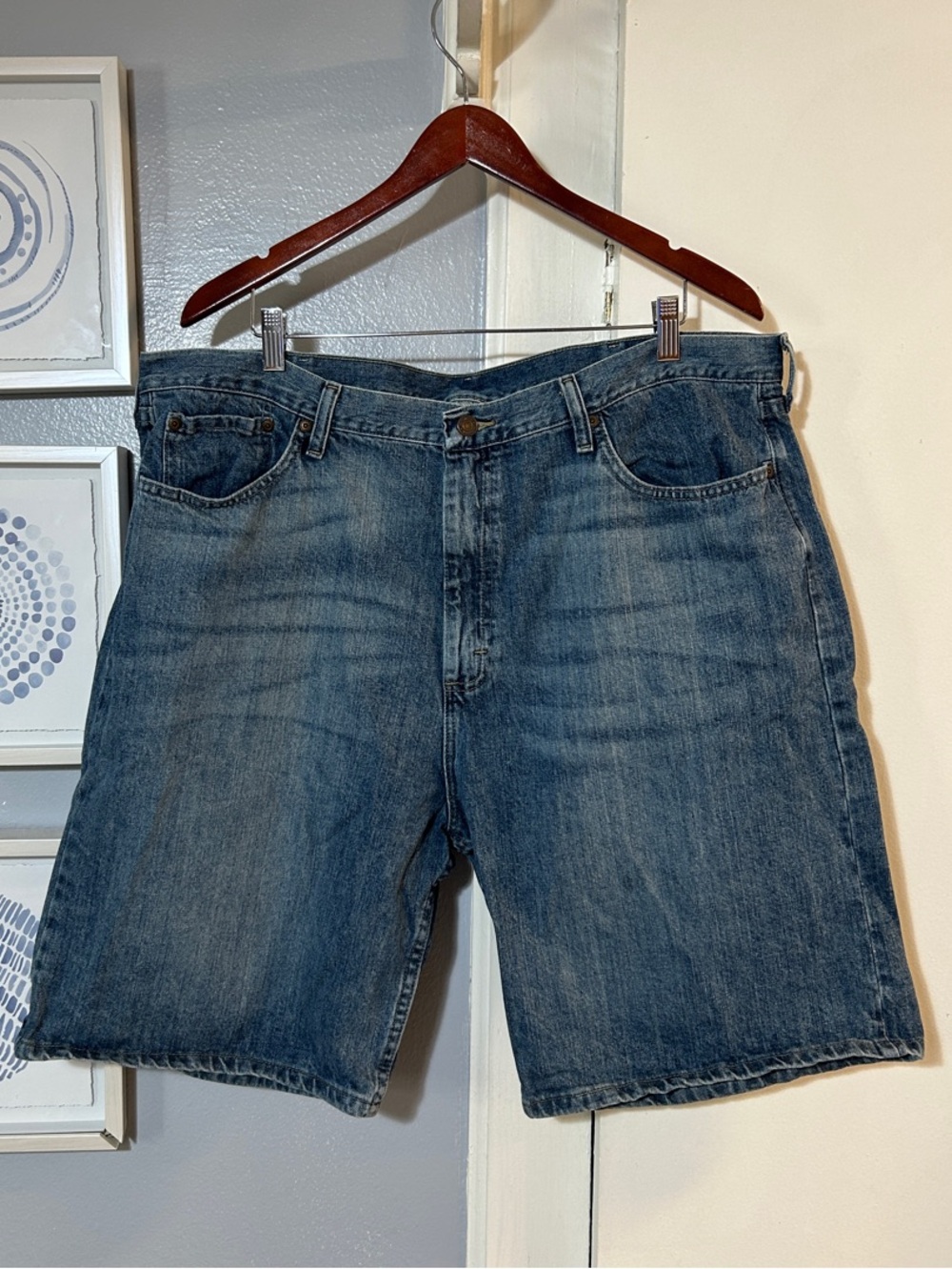 Wrangler Retro Men’s Jean Shorts in Faded Blue Wash Denim Size 42 Regular